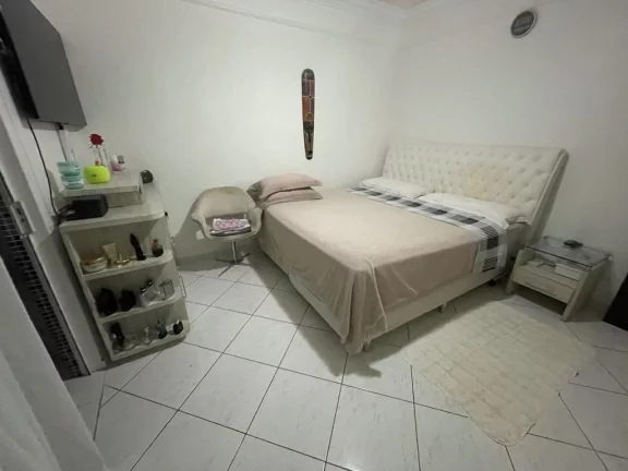 Imagem AMPLO APARTAMENTO COM 3 DORMITÓRIOS, SENDO 1 SUÍTE, 2 VAGAS, NA REGIÃO NOBRE DA PITANGUEIRAS NO GUARUJÁ.