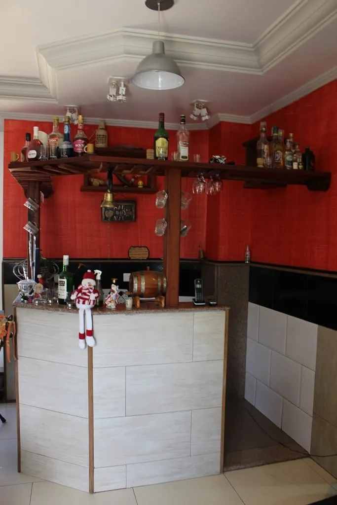 Imagem Casa à venda 6 Quartos, 2 Suites, 1256.52M², Santana, Pindamonhangaba - SP