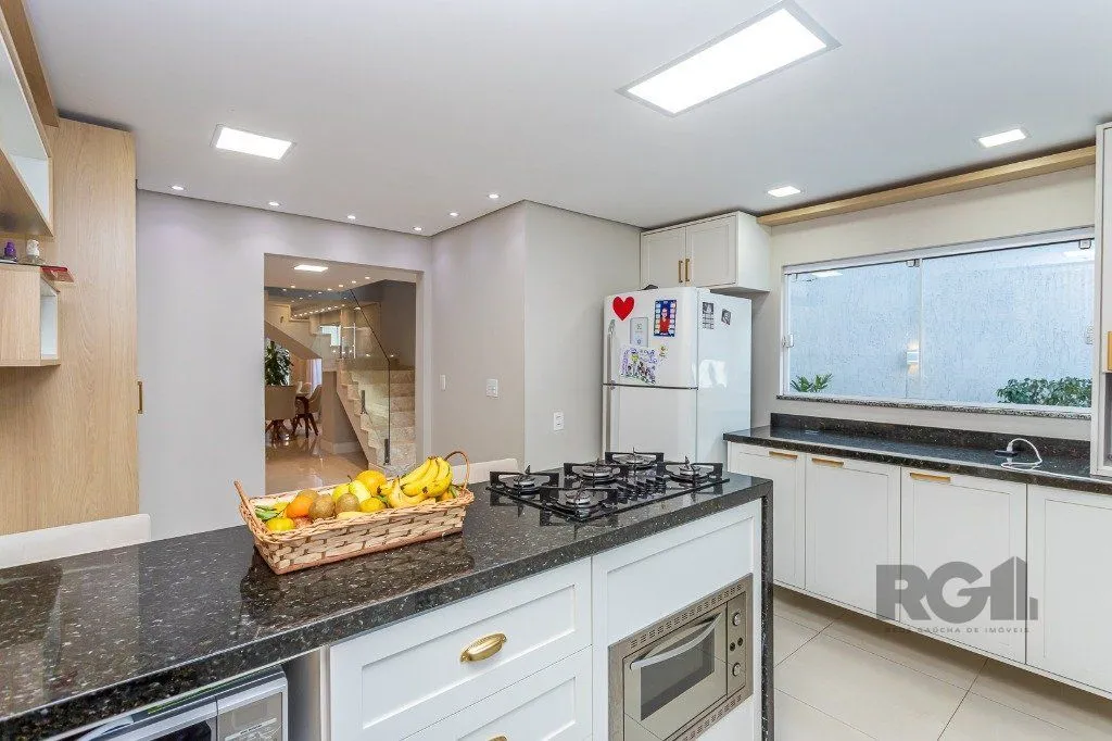 Imagem Casa sobrado no bairro Santo Antônio de 3 dormitórios e 3 vagas