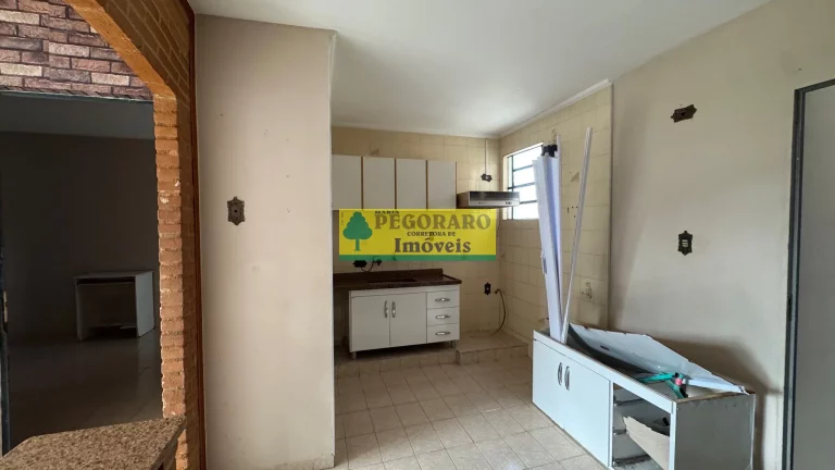 Imagem Apartamento à Venda na Martim de Sá 1 Suíte, 1 Vaga ? R$ 250.000