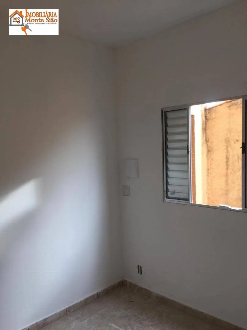Imagem Casa com 9 dormitórios à venda, 297 m² por R$ 450.000,00 - Cidade Martins - Guarulhos/SP