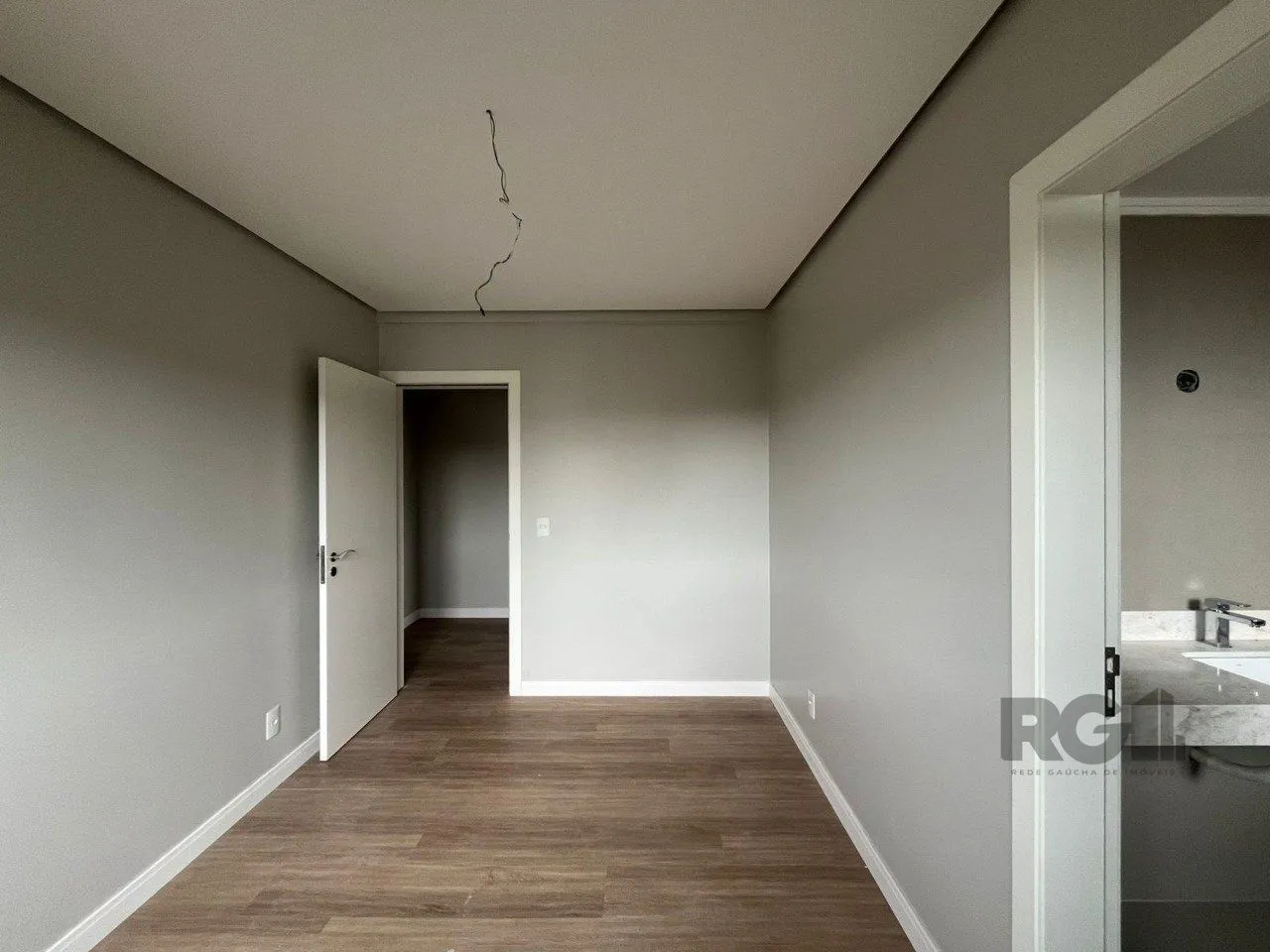 Imagem Apartamento 03 Suítes / Sacada/ 131m / Rua José Gomes / Tristeza