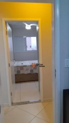 Imagem Apartamento com 2 dormitórios à venda, 60 m² por R$ 490.000,00 - Vila Tupi - Praia Grande/SP