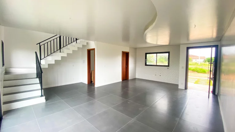 Imagem Imperdível casa à venda em Garopaba-SC, no Areias de Palhocinha: 2 quartos, 2 suítes, 1 sala, 3 banheiros, 1 vaga de garagem, 100m².