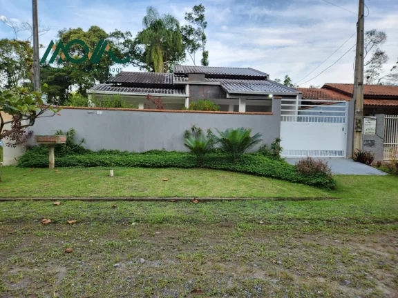 Imagem Casa no Balneário Princesa do Mar - em Itapoá, 3 quartos sendo 01 suíte