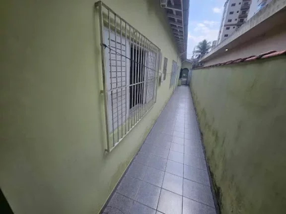 Imagem Casa com 2 dormitórios à venda, 70 m² por R$ 455.000,00 - Aviação - Praia Grande/SP