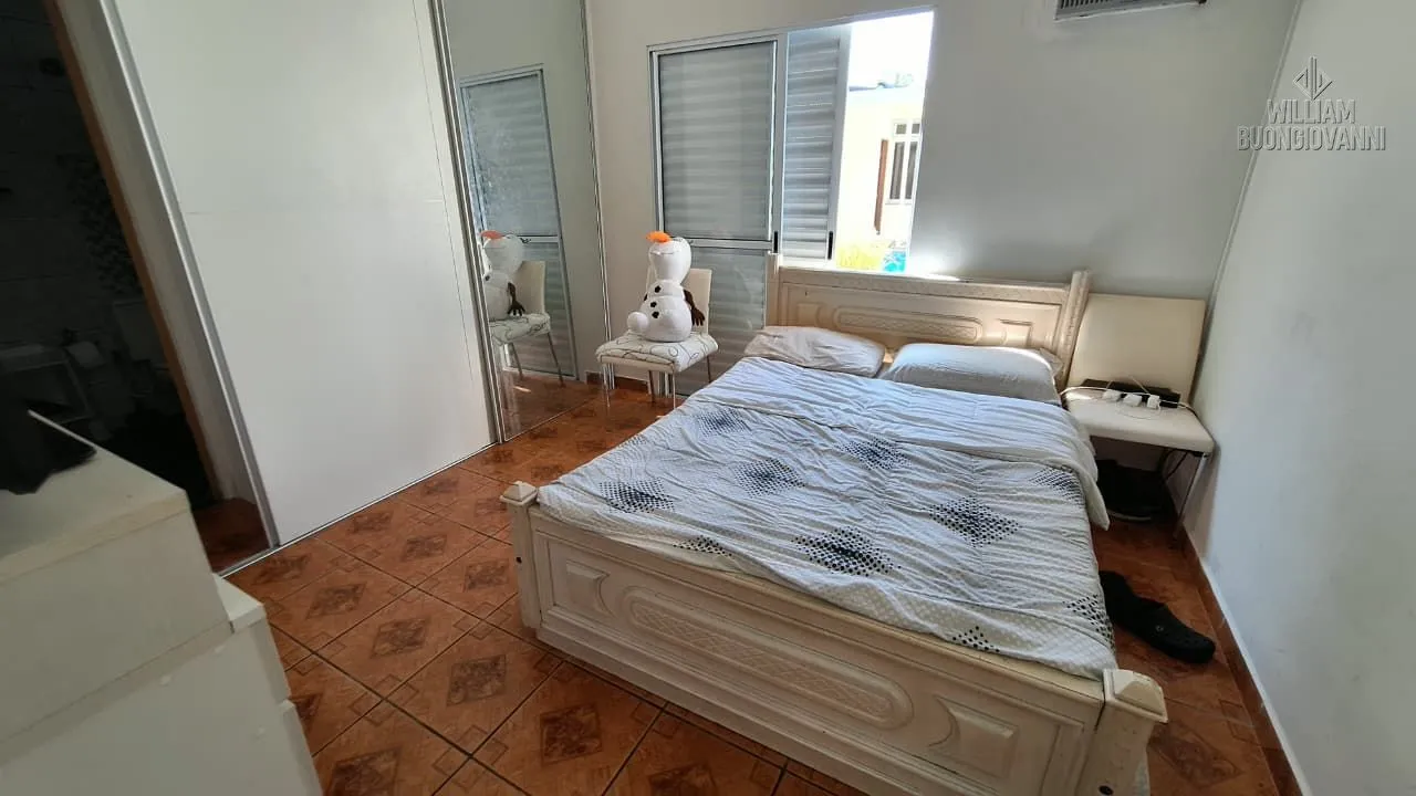 Imagem Sobrado 4 dormitórios com piscina em Mongaguá