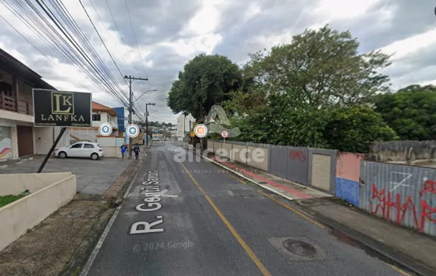 Imagem Terreno à venda com , 513m² em Praia Comprida São José