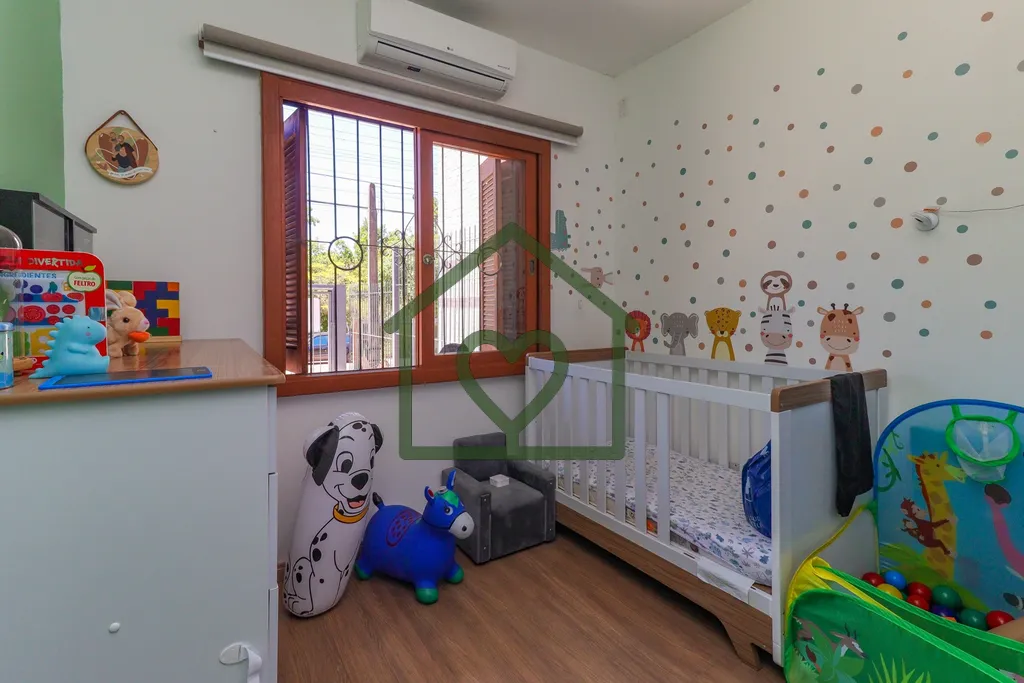 Imagem Casa no Residencial Parque Guadalupe entre a Sociedade Hípica de Porto Alegre e Sociedade do BRDE, ...