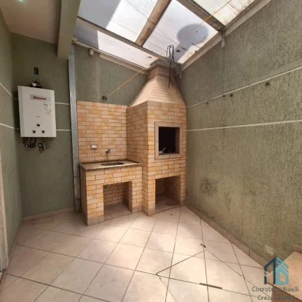 Imagem Sobrado a venda, 03 quartos sendo uma suíte no Capão Raso em Curitiba PR