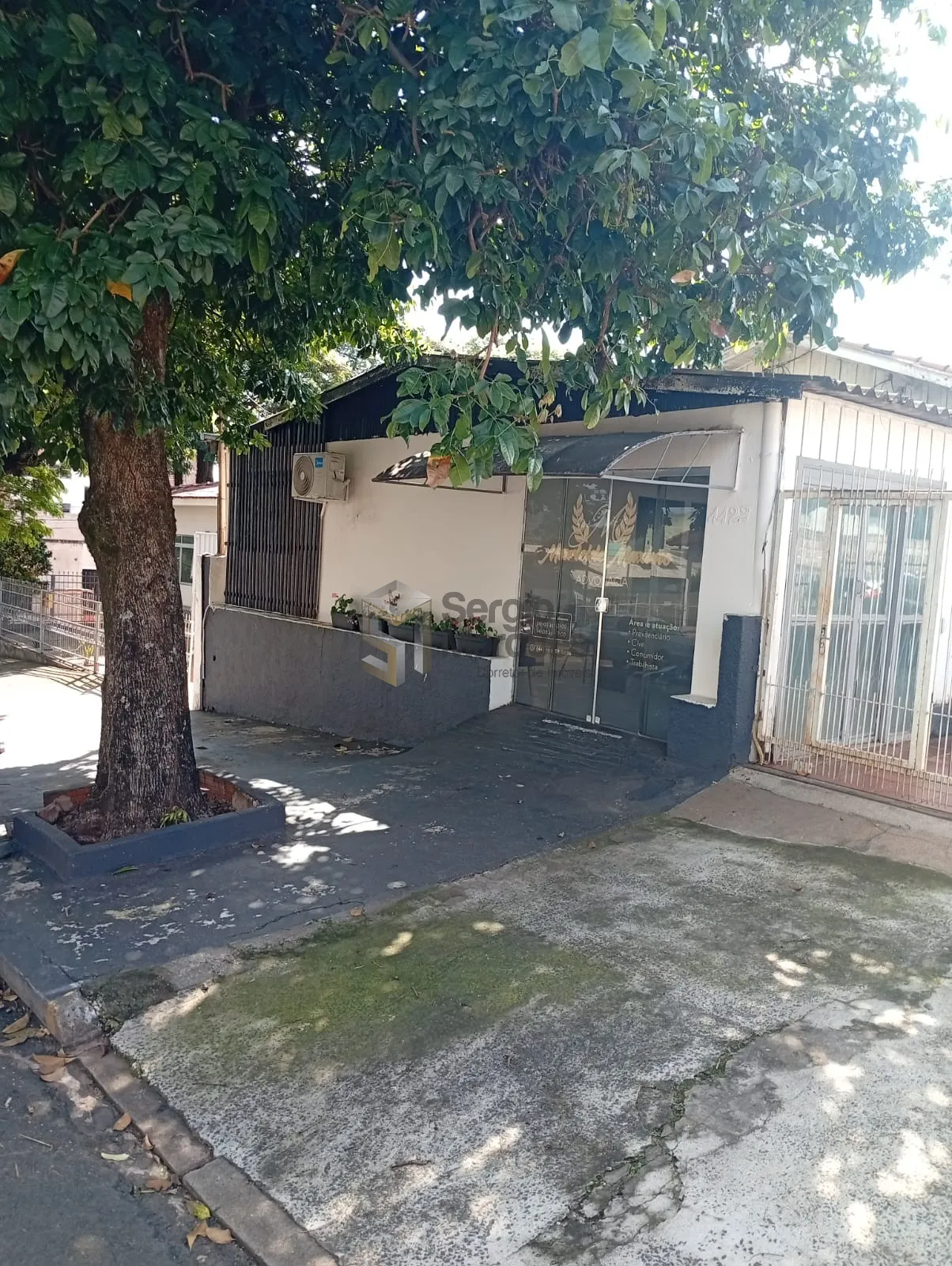 Imagem Casa à venda - 490m² - Umuarama-PR