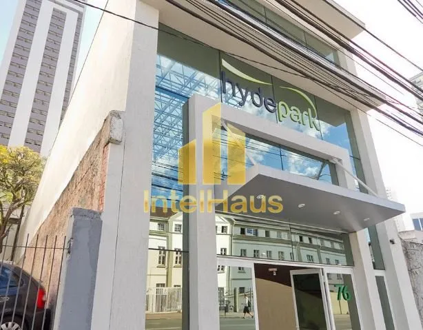 Imagem Galeria comercial Hyde Park, localizada em frente a FAE/Bom Jesus, ligação entre as Ruas 24 de Mai...