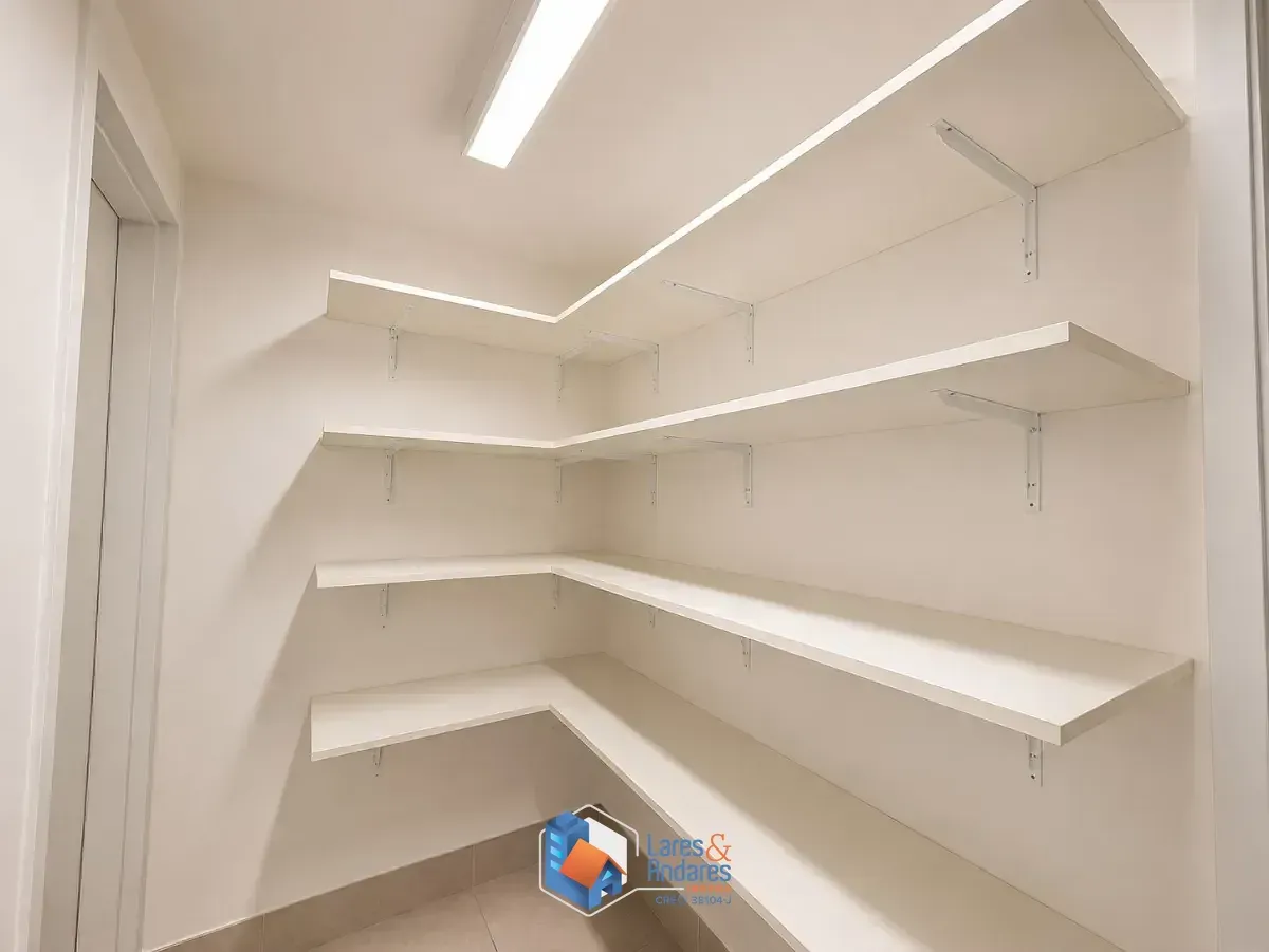 Imagem Apartamento para venda em Santo Amaro com 4 quartos, sendo 3 suítes, 189m²