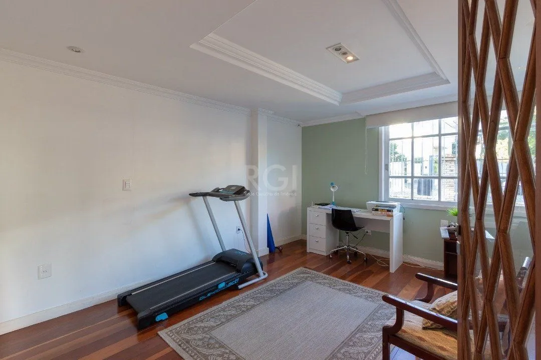 Imagem Casa Condominio para Venda - 322.88m², 3 dormitórios, sendo 1 suites, 4 vagas - Jardim Isabel