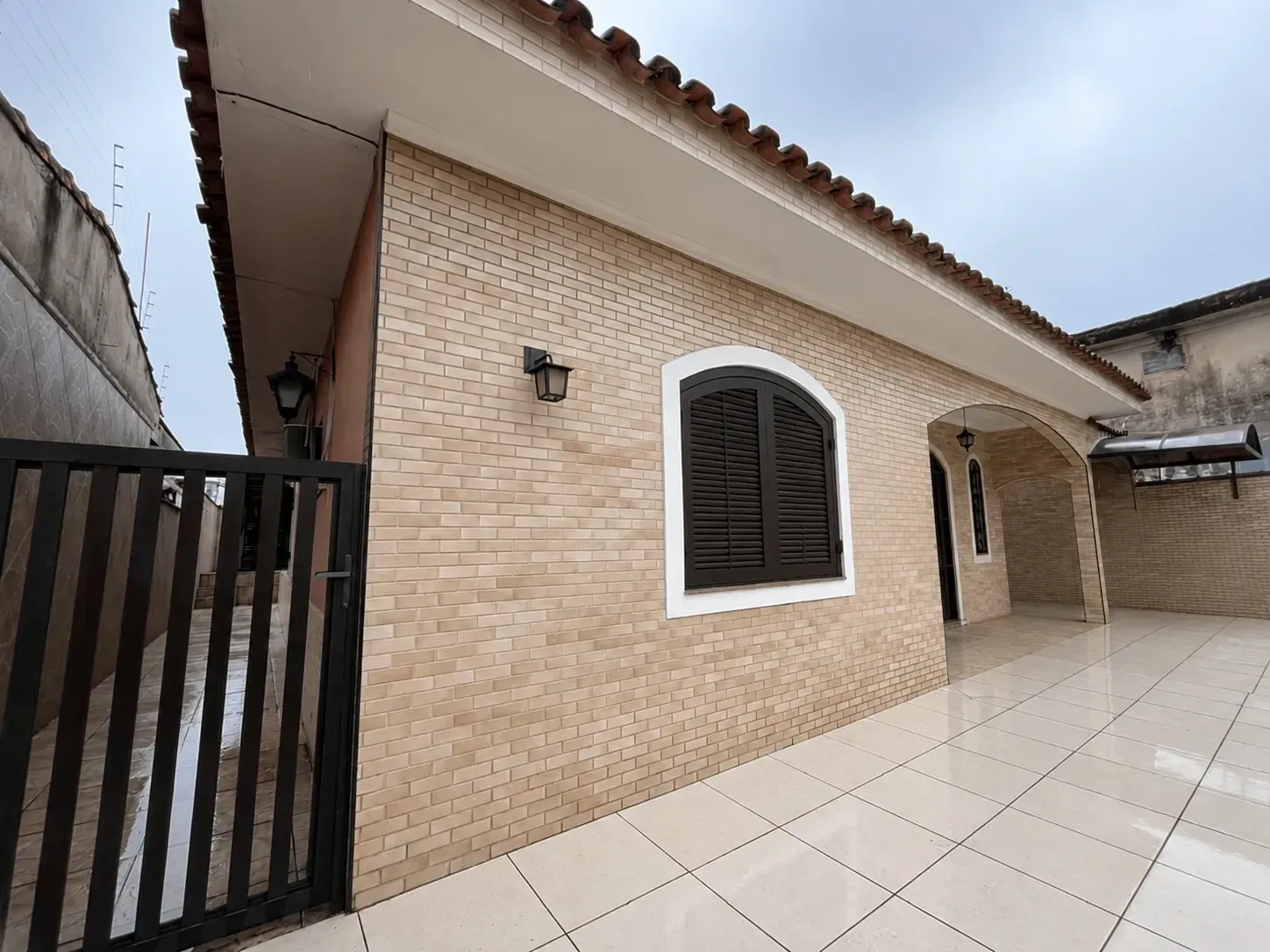 Foto do imóvel Casa com 3 Quartos à Venda, 200 metros em Vila Ponte Nova - Cubatão