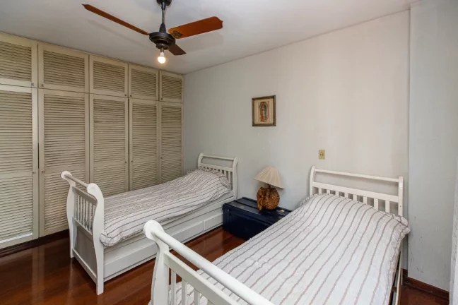 Imagem Apartamento à venda em São Paulo, Moema, com 3 quartos, 210m2