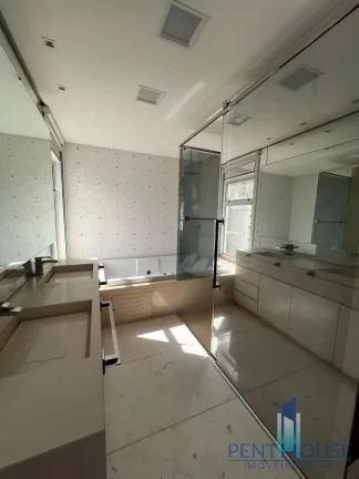 Imagem Cobertura para Venda em Balneário Camboriú, CENTRO, 4 dormitórios, 4 suítes, 4 banheiros, 4 vagas