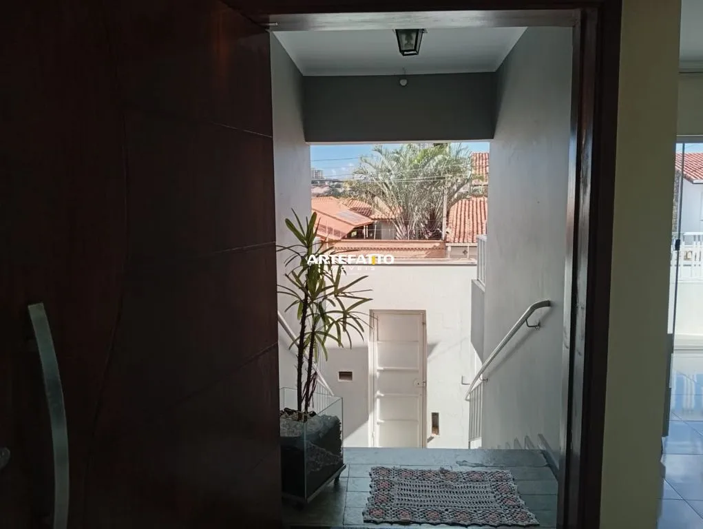 Imagem Casa Jd. Santana 3 Quartos, com piscina