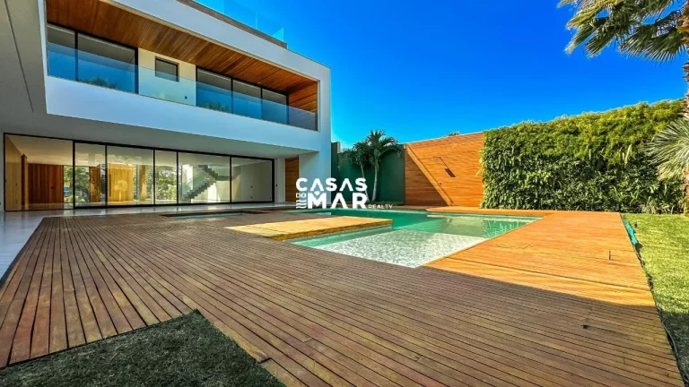 Imagem Casa de luxo em condomínio na Barra da Tijúca, Rio de Janeiro-RJ: 5 quartos, 5 suítes, 9 banheiros, 7 vagas, 1.200m².
