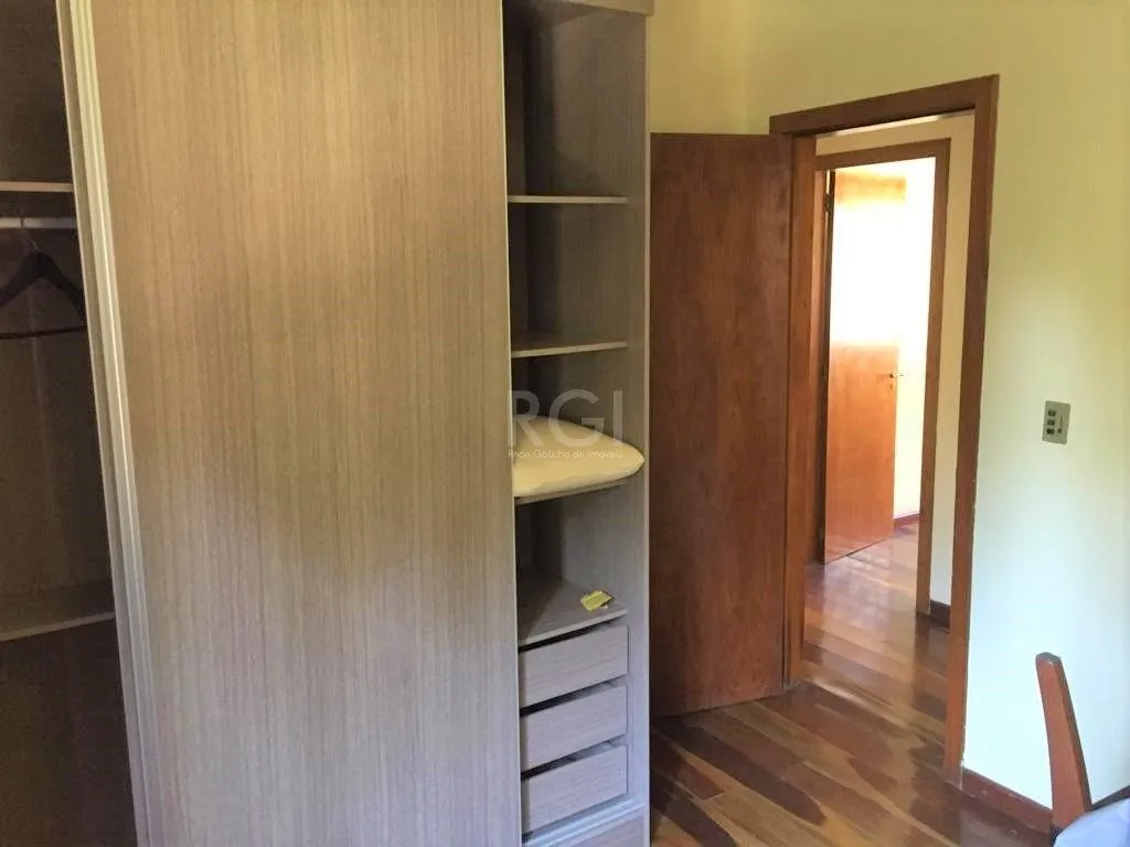 Imagem Casa para Venda - 200m², 3 dormitórios, sendo 1 suites, 2 vagas - Hípica