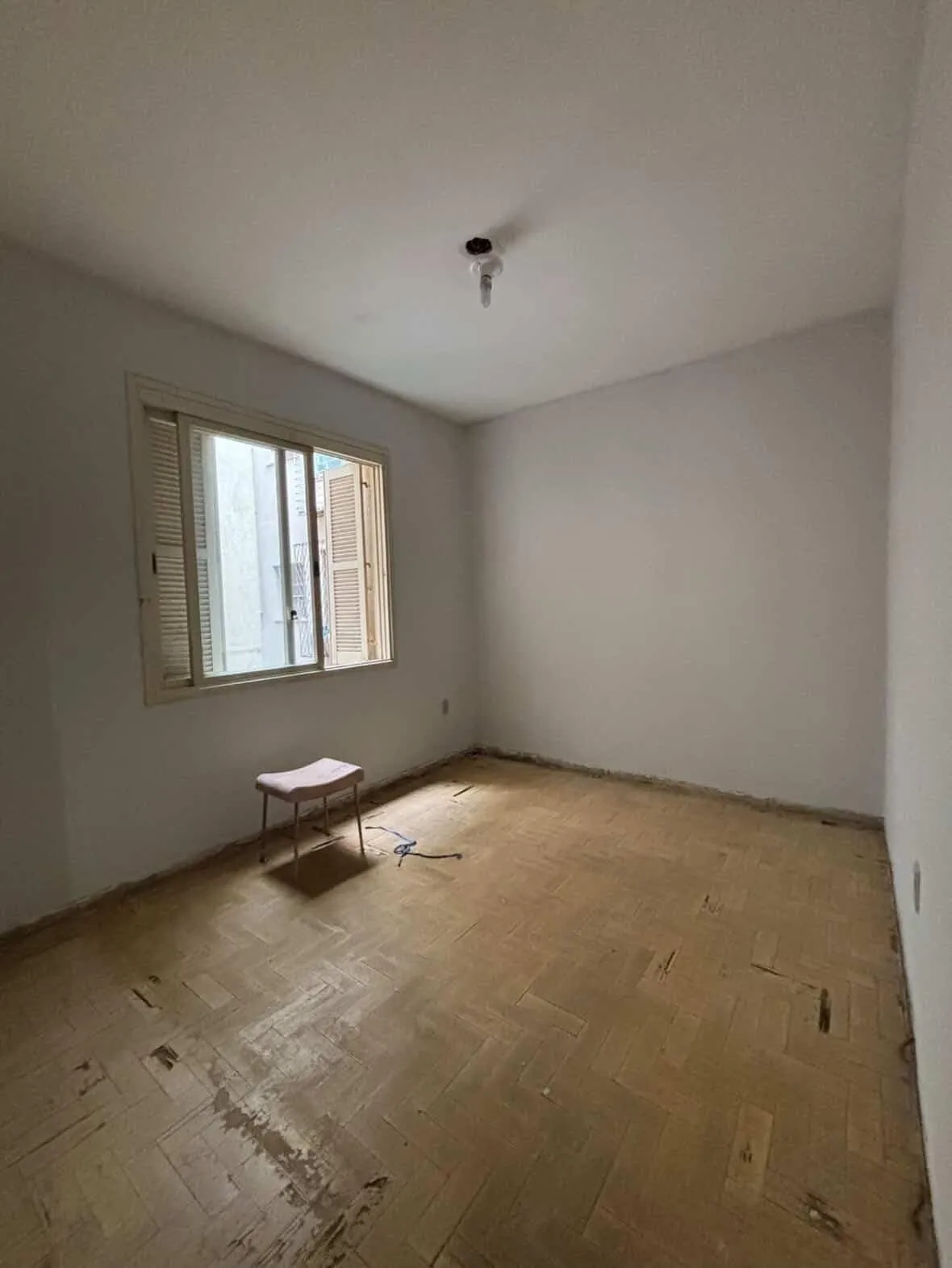 Imagem Apartamento 3 dormtórios de frente bairro Bom Fim- Porto Alegre