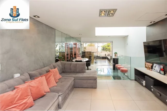 Imagem Casa à Venda Em Condomínio Fechado Na Vila Sofia Com 2 Suítes e 3 Vagas