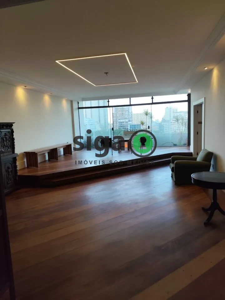 Foto do imóvel Clássico, amplo e central: Viva com estilo no coração da República ? 450m²!