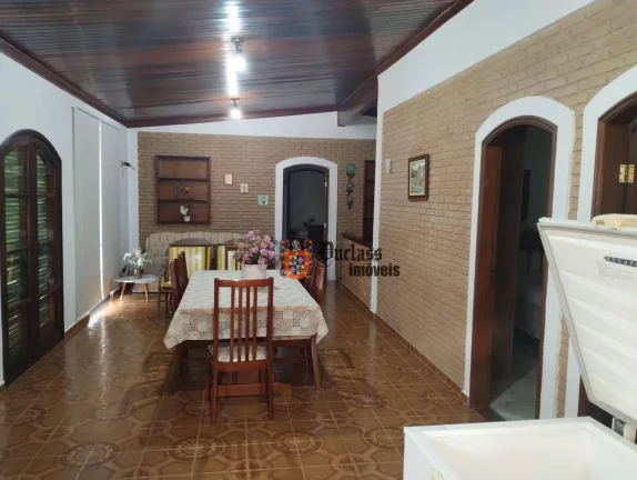 Imagem Chácara com 4 dormitórios à venda, 4800 m² por R$ 1.997.000,00 - Jardim Estância Brasil - Atibaia/SP