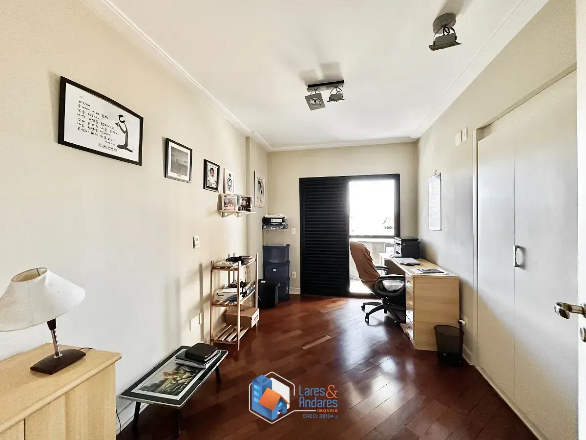 Imagem Apartamento para venda e locação em Aclimação com 3 quartos, sendo 2 suítes, 226m²