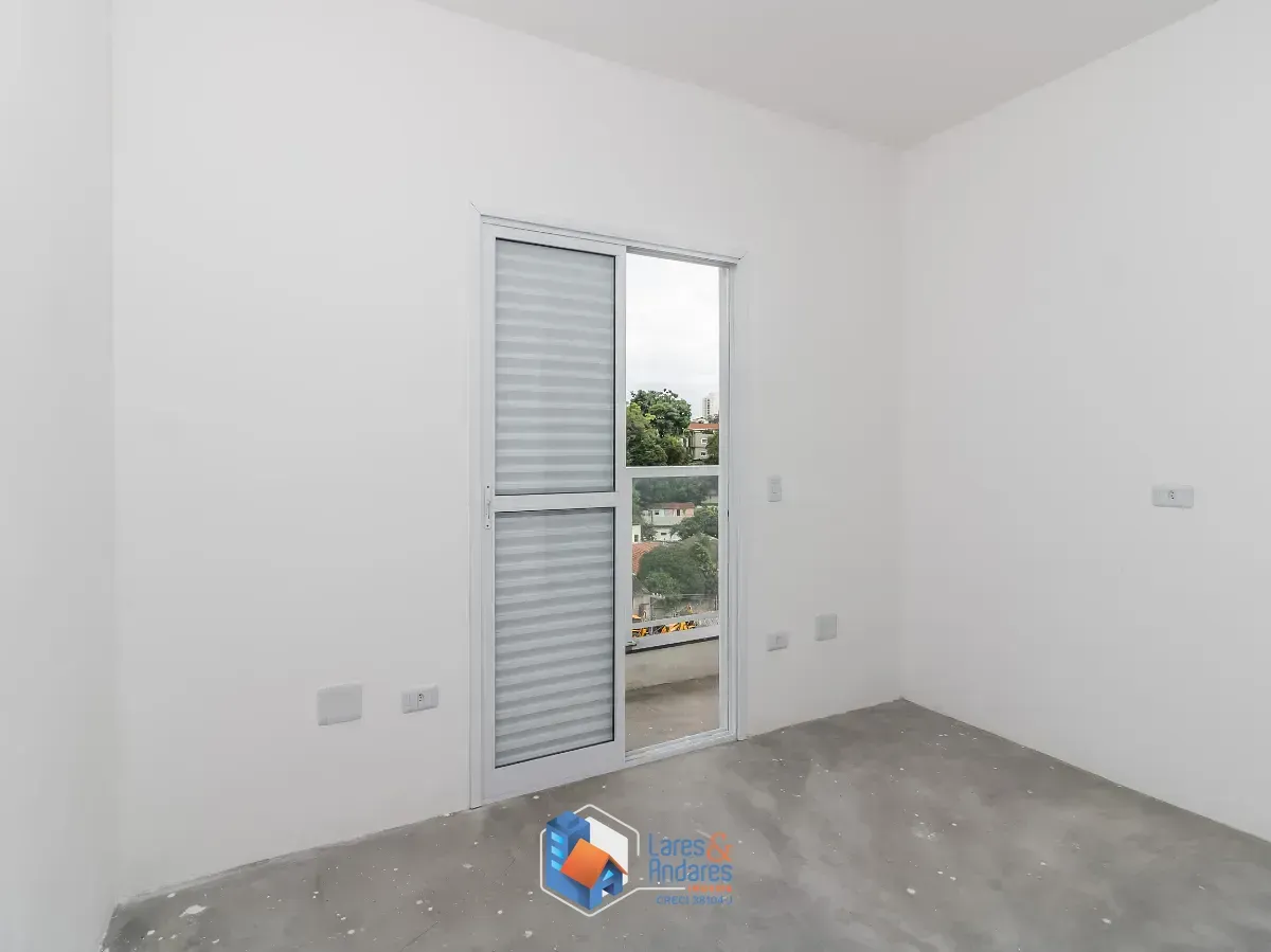 Imagem Sobrado para venda em Freguesia do Ó com 3 quartos, sendo 3 suítes, 181m²
