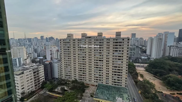 Imagem Sala Comercial à Venda ou Locação em São Paulo-SP, Consolação: 1 Quarto, 1 Sala, 1 Banheiro, 1 Vaga - 31m²