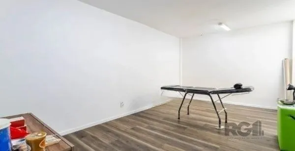 Imagem Casa no bairro Petrópolis de 3 dormitórios e 4 vagas