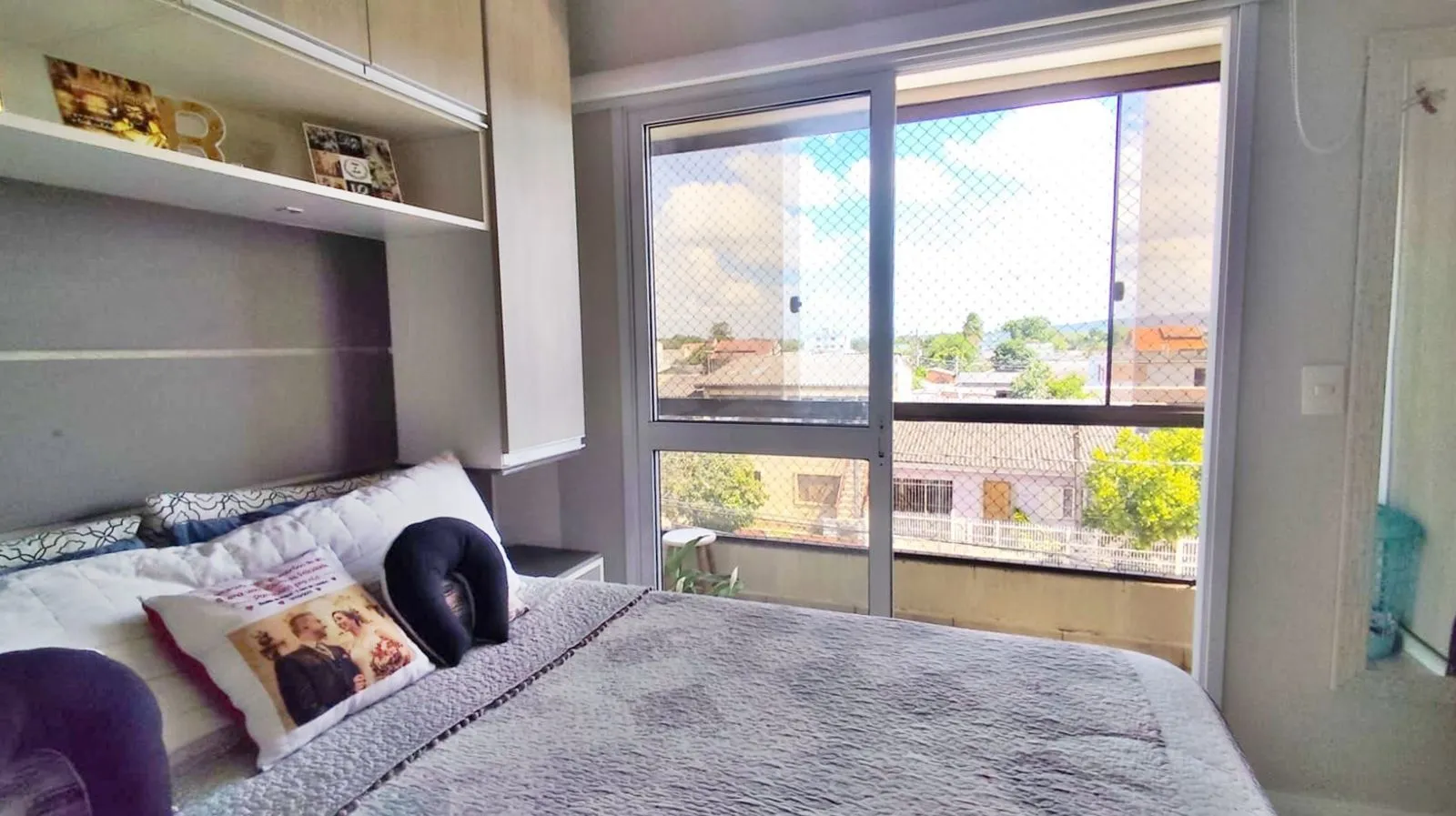 Imagem Apartamento em Cachoeirinha com suíte e sacada