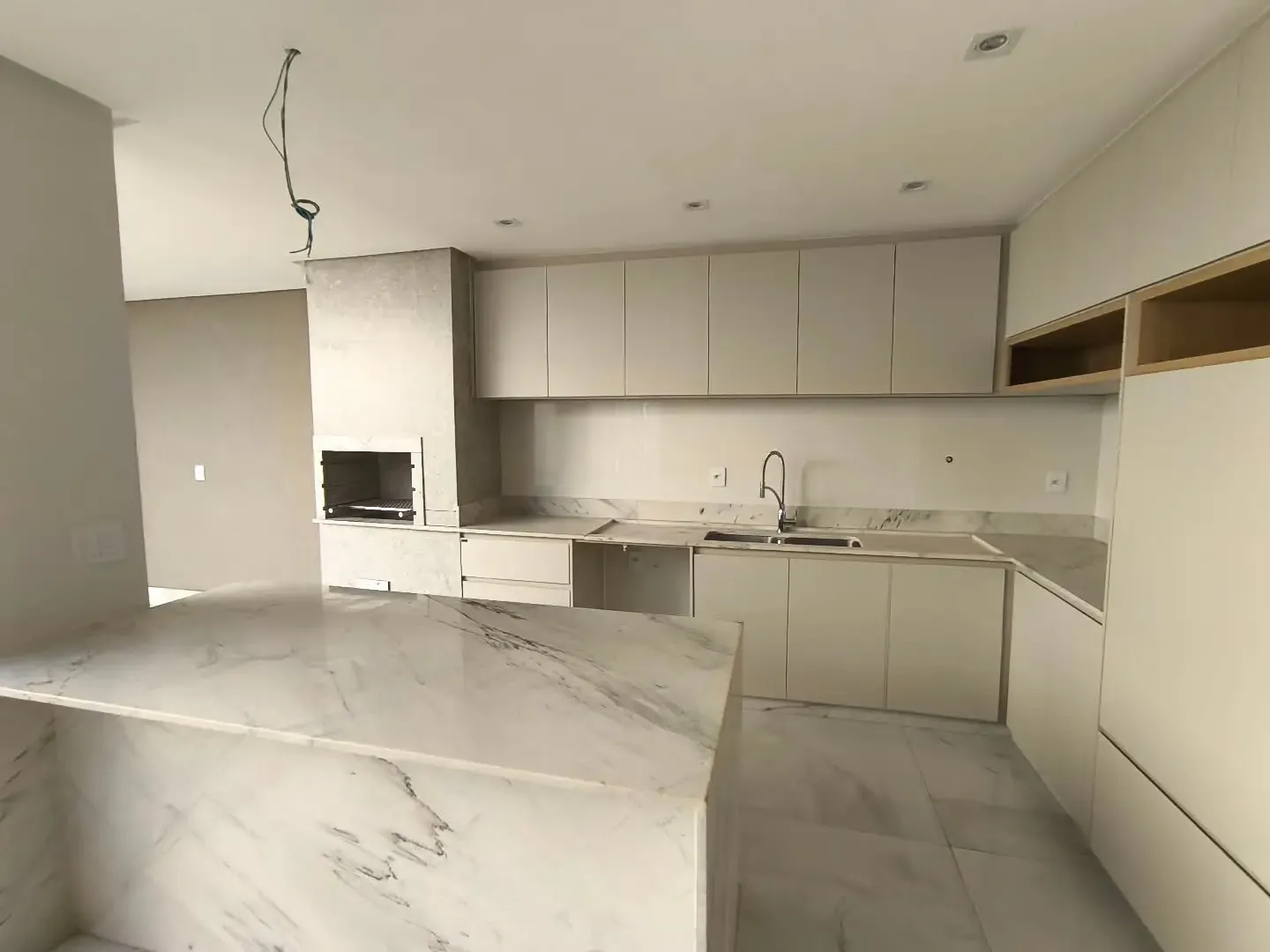 Imagem Sobrado 4 Suites 191 MÂ² Em Condominio Com Personalizacao E Planejados