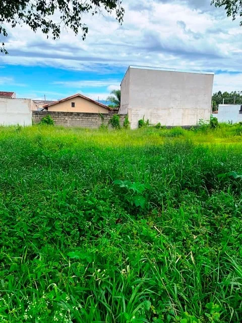 Imagem Terreno à venda 250M², Conjunto Residencial Araretama, Pindamonhangaba - SP