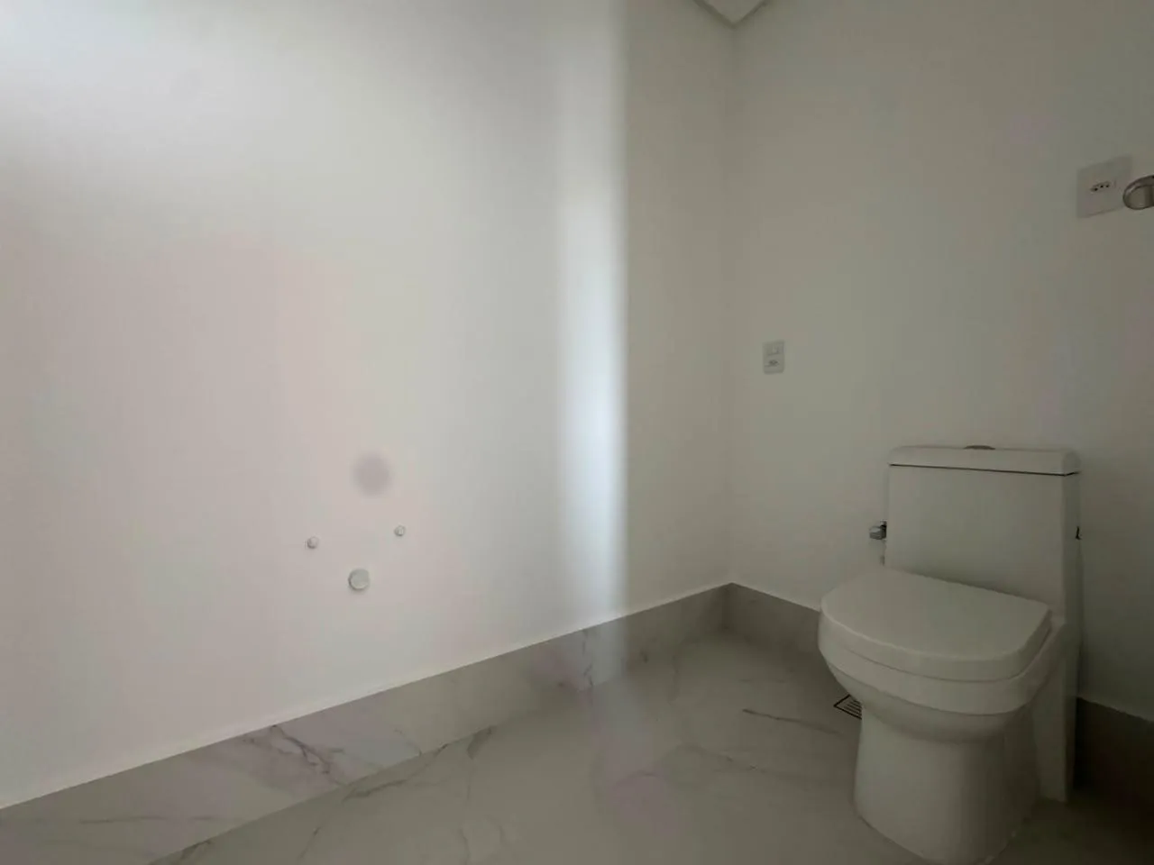 Imagem Apartamento com vista para o mar à venda com 208m2 por R$ 5.000.000,00