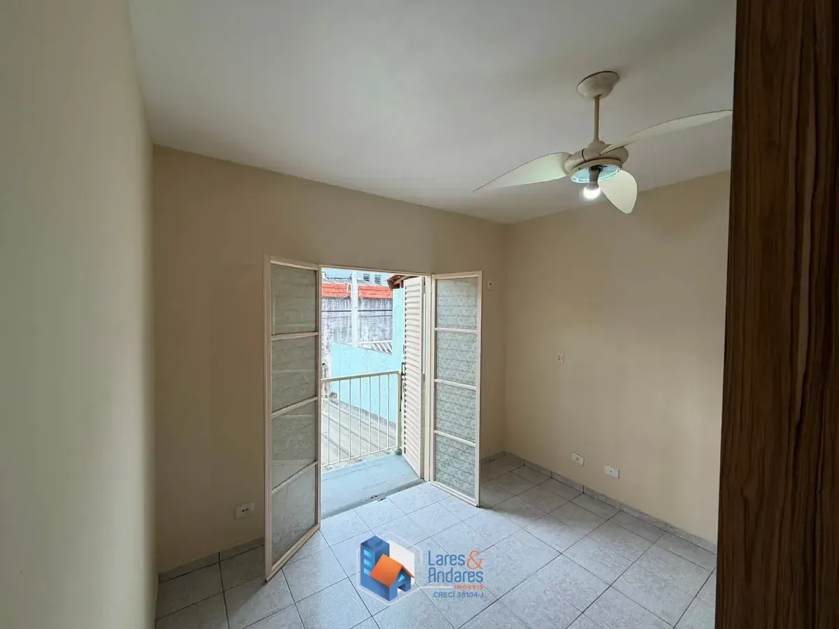 Imagem Sobrado para venda em Vila Guedes com 3 quartos, 79m²