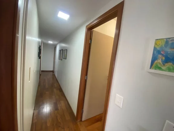 Imagem Apartamento Alto Padrão à Venda em Moema Com 3 Suítes e 3 Vagas