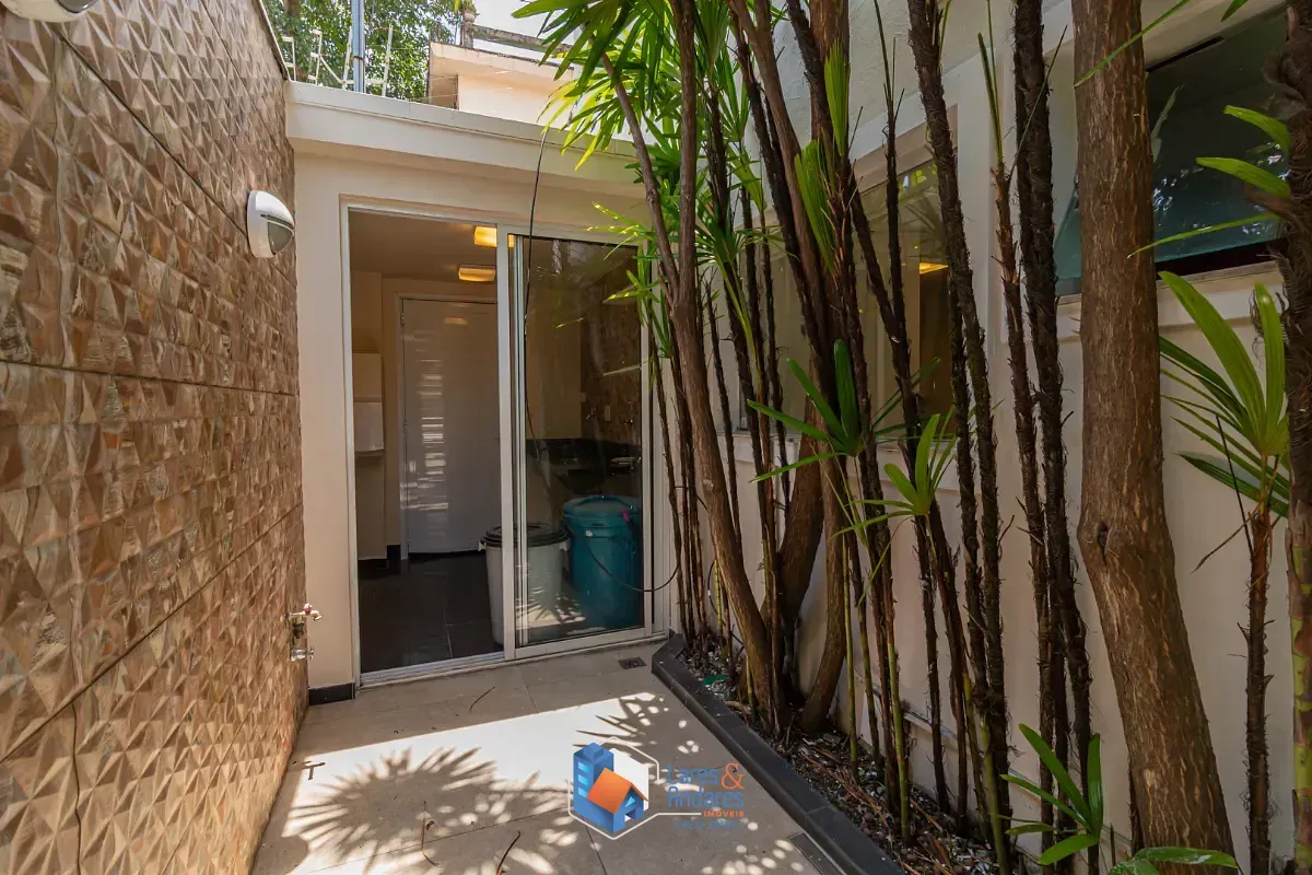 Imagem Casa para venda em Mirandópolis com 4 quartos, sendo 4 suítes, 405m²