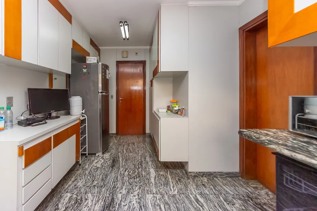 Imagem Apartamento à venda em São Paulo, Vila Mariana, com 4 quartos, 186m2