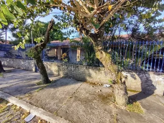 Imagem Casa Residencial em Rio das Ostras - RJ, Centro