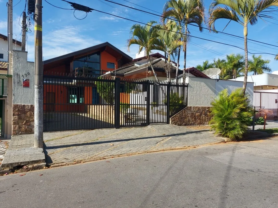 Imagem Casa à venda 3 Quartos, 1 Suite, 6 Vagas, 570M², Jardim das Nações, Taubaté - SP