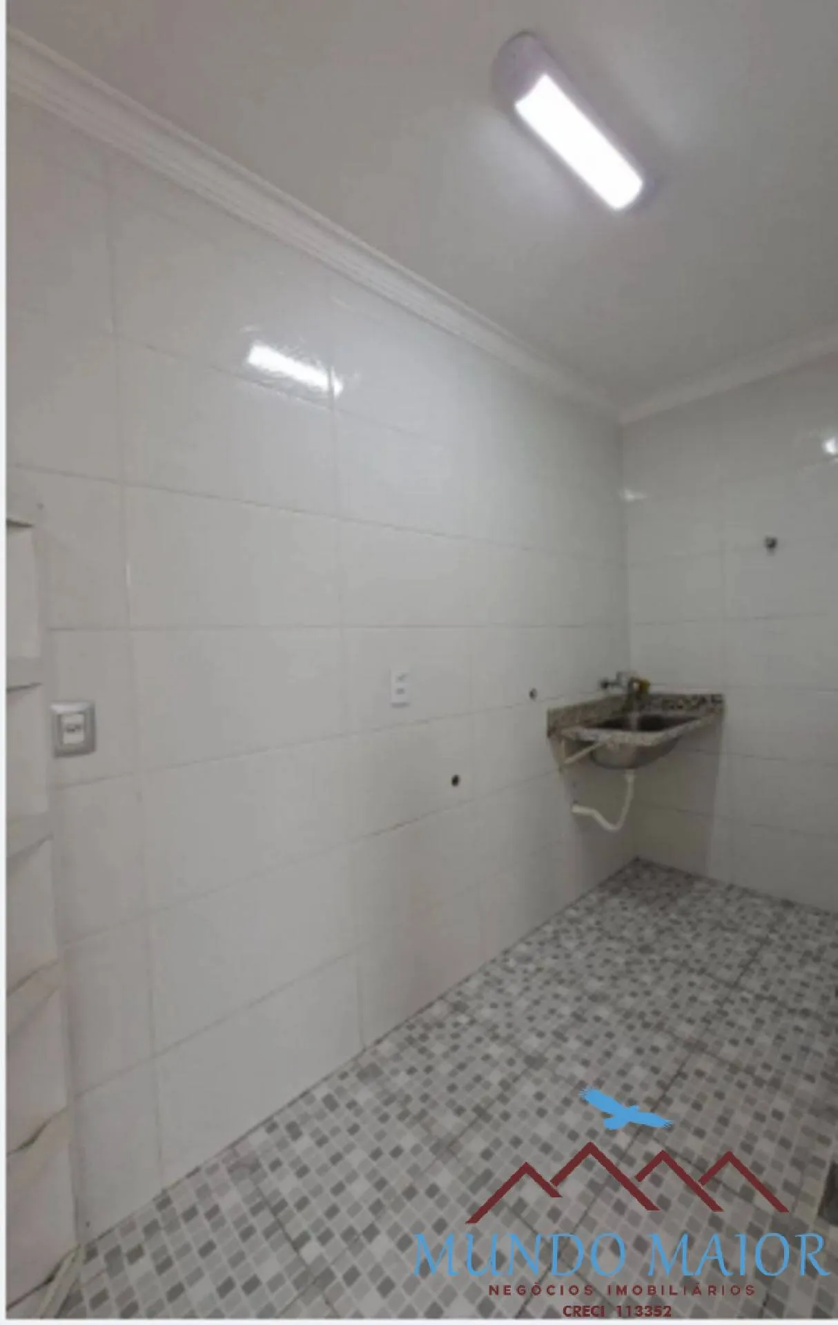 Imagem Sobrado 214 m² - Jardim Caminho do Mar - 3 Quartos, 2 Suítes, Churrasqueira