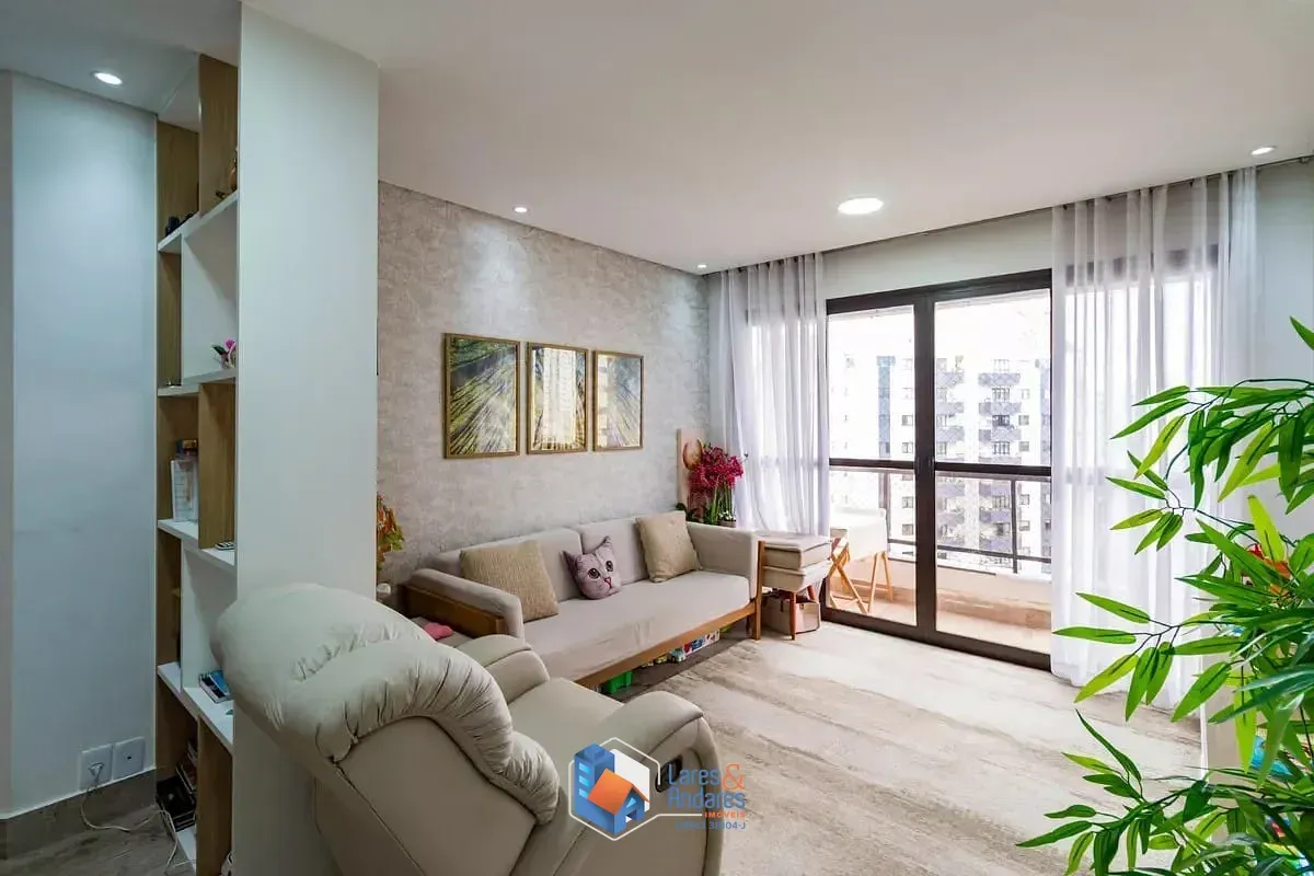 Imagem APTO À VENDA, COM 154M², 4 QUARTOS (1 SUÍTE), SACADA ENVIDRAÇADA, PISO EM PORCELANATO E PLANEJADOS EM TODOS AMBIENTES 8º ANDAR, 2 VAGAS VILA ANDRADE.