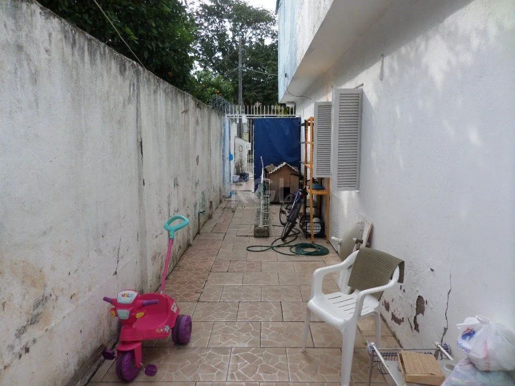 Imagem Casa para Venda - 153m², 5 dormitórios, sendo 3 suites, 4 vagas - Jardim Itu Sabará