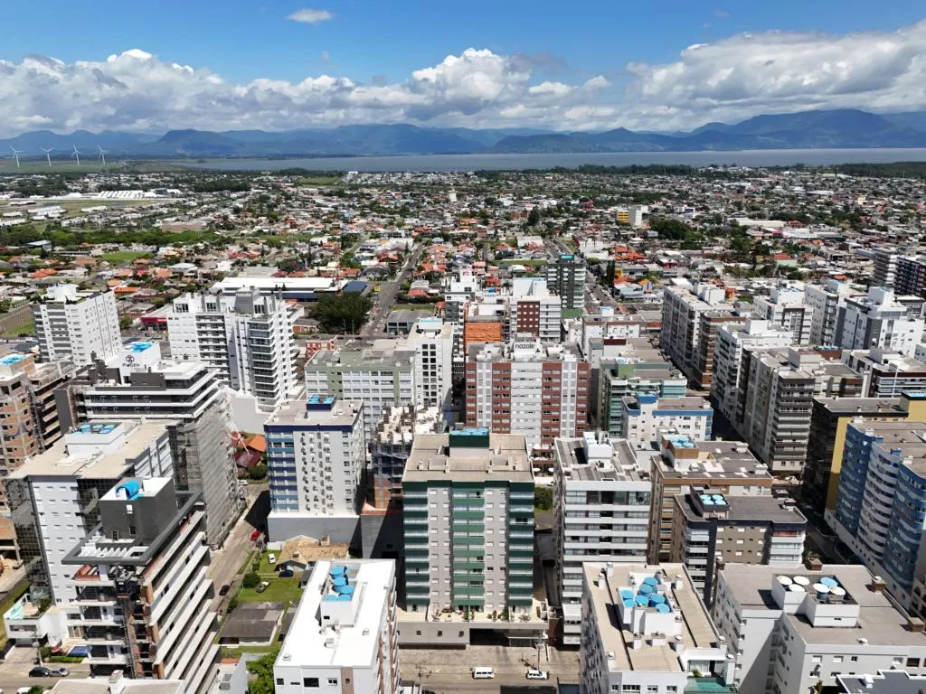 Foto do imóvel: Apartamento 3 Dormitórios - Bairro Navegantes em Rua Sepé