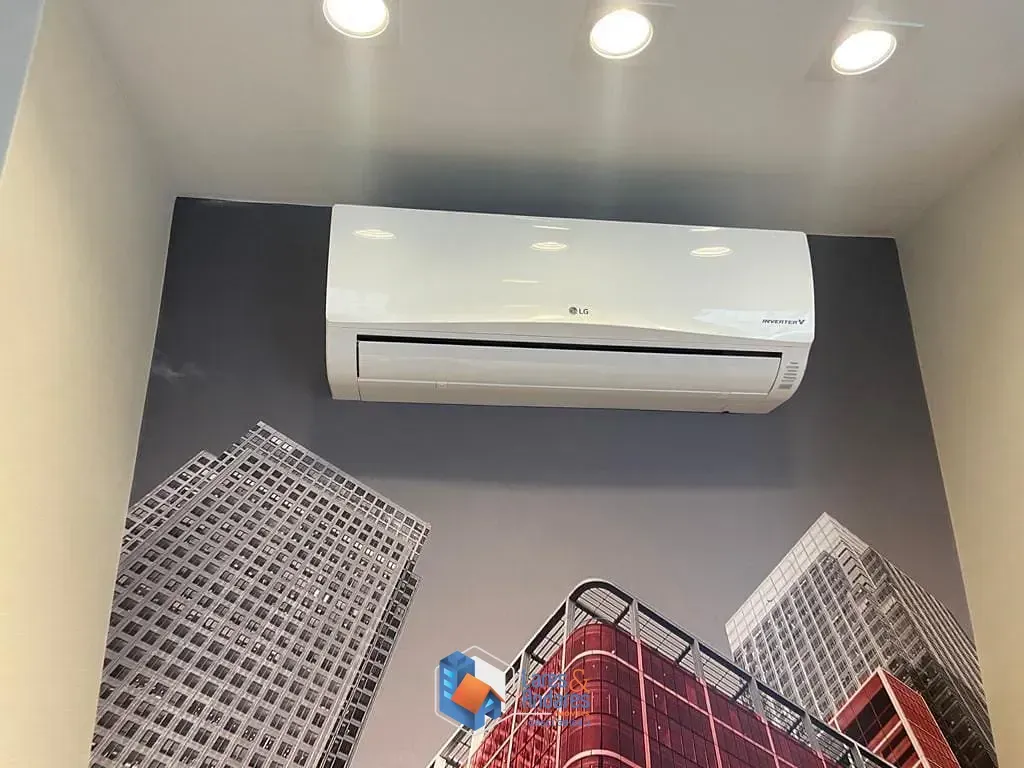 Imagem Flat para venda em Vila Olímpia com 1 quarto, sendo 1 suíte, 29m²