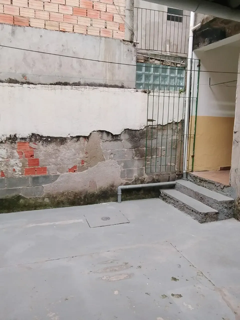 Imagem Casa com 2 Quartos para Alugar, 70 m² em Parque Marabá - Taboão da Serra
