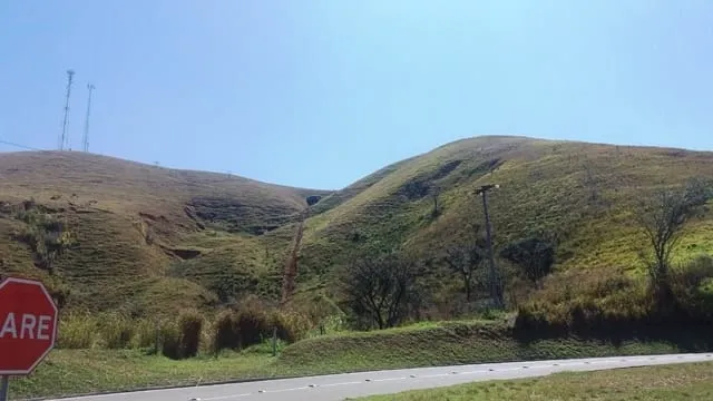Imagem Chácara à venda Zona Rural, Lavrinhas - SP