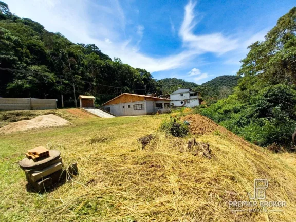 Foto do imóvel Terreno à venda, 689 m² por R$ 155.000,00 - Albuquerque - Teresópolis/RJ